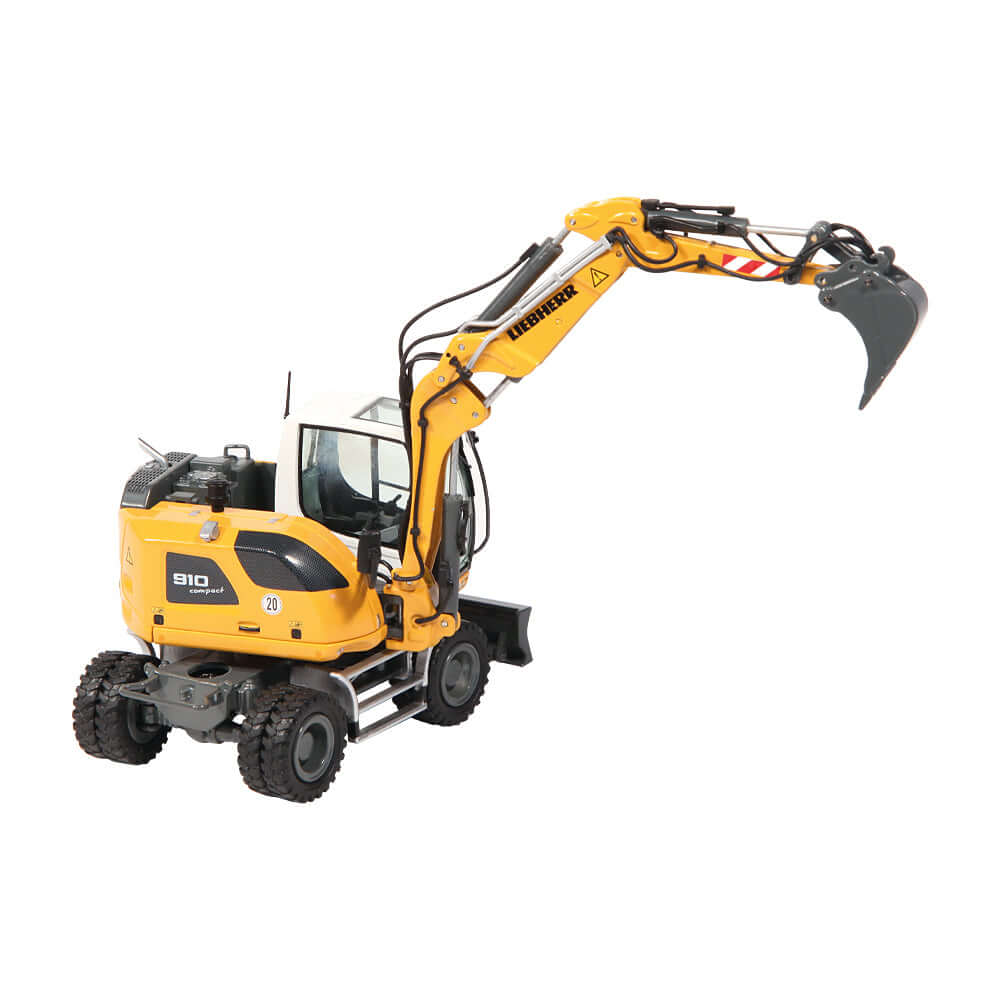 Liebherr A910 excavator