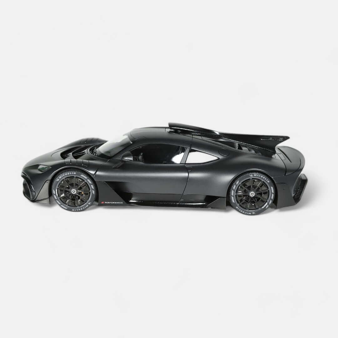 Mercedes-AMG ONE 1:12.
