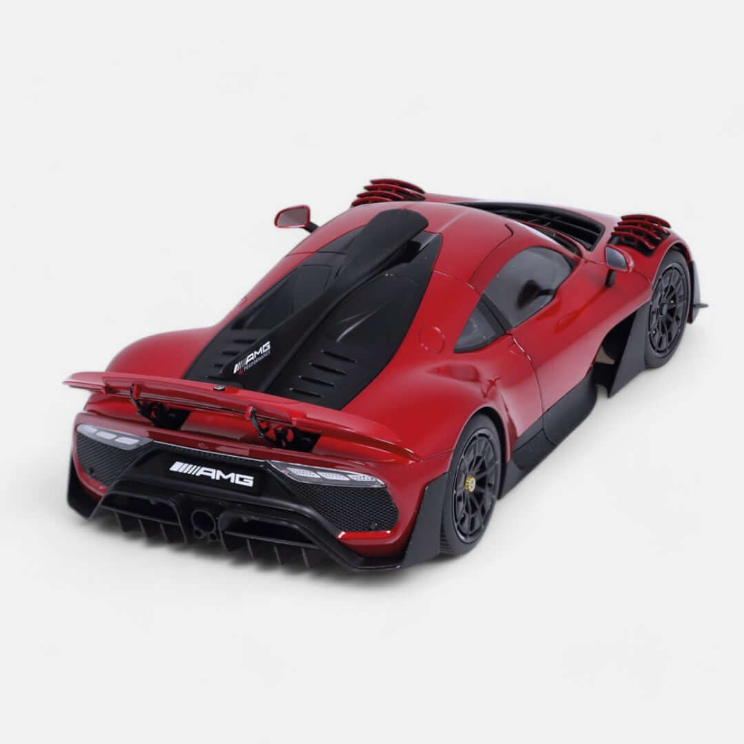 Mercedes-AMG ONE 1:18 "Race".