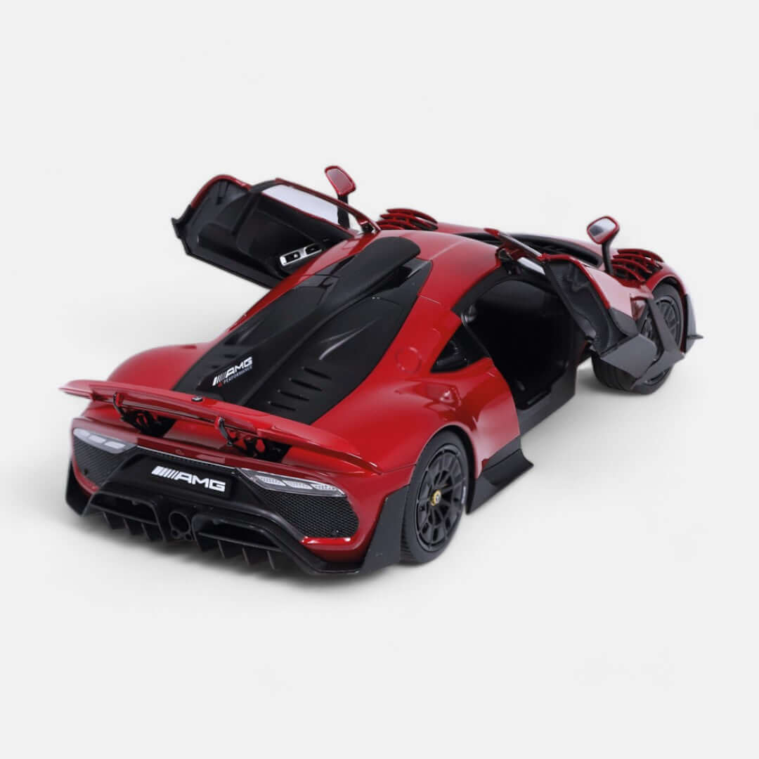 Mercedes-AMG ONE 1:18 "Race".