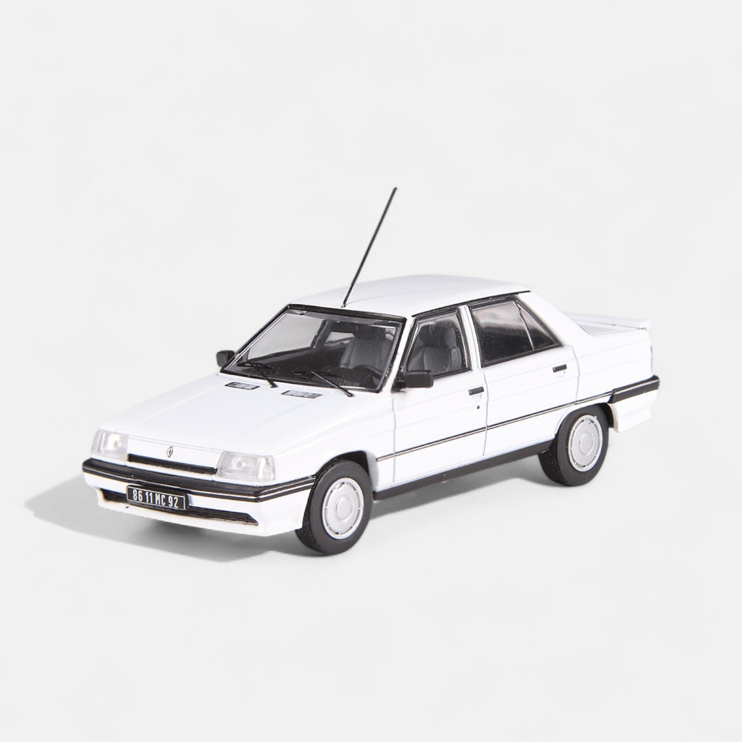 Renault 9 GTL