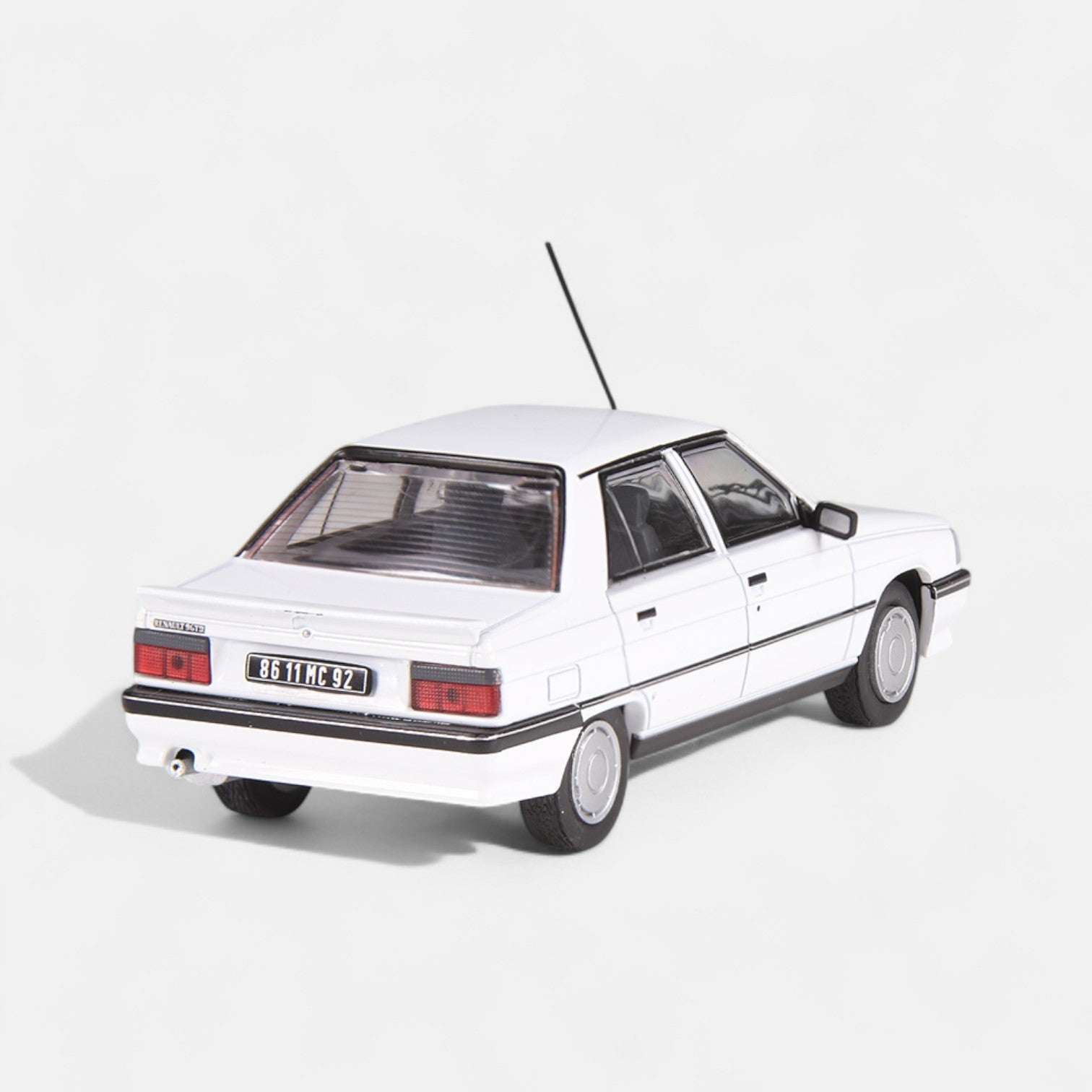 Renault 9 GTL