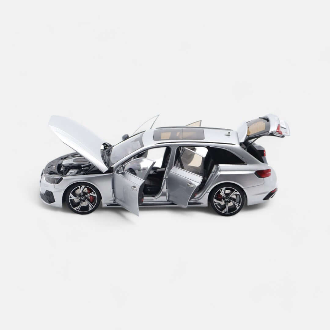 Audi RS4 Avant 2020.