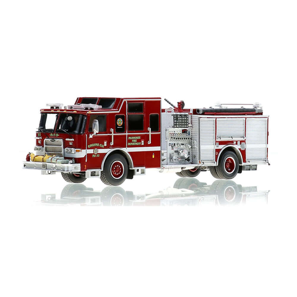 Camión de bomberos Engine 32 del Departamento de Bomberos de Milwaukee