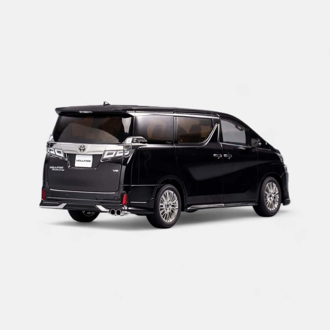 Toyota Vellfire.