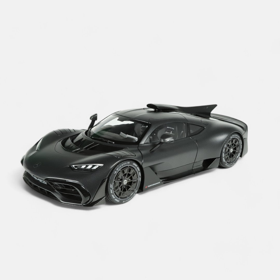 Mercedes-AMG ONE 1:12.