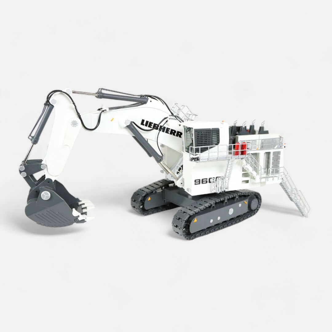 Liebherr R9600