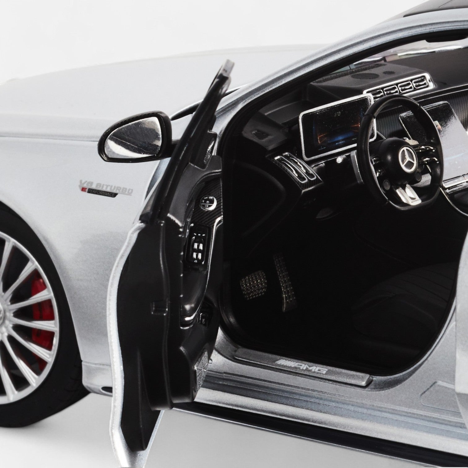 Mercedes-AMG S 63 E Performance