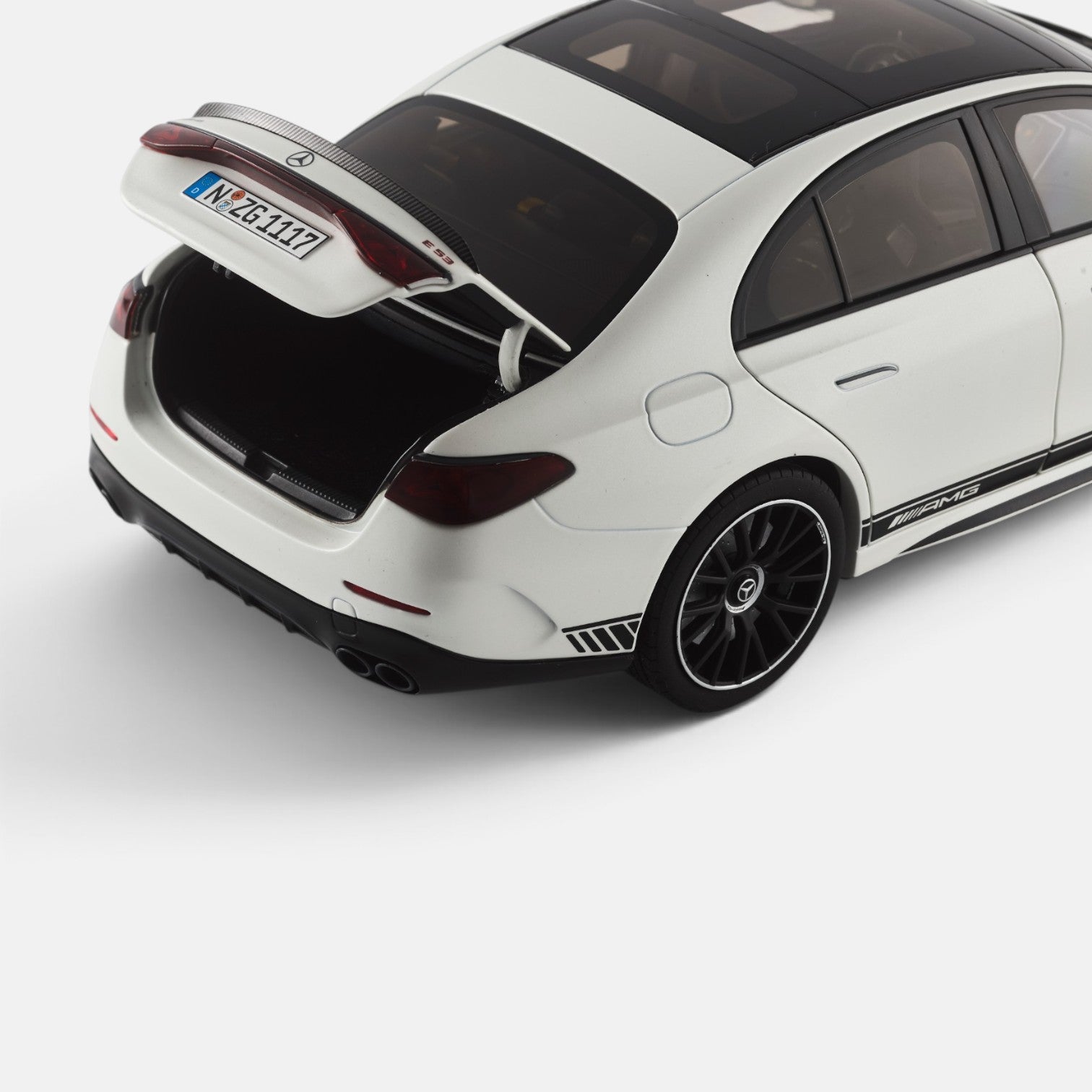 Mercedes-AMG E 53 Hybrid 4MATIC+