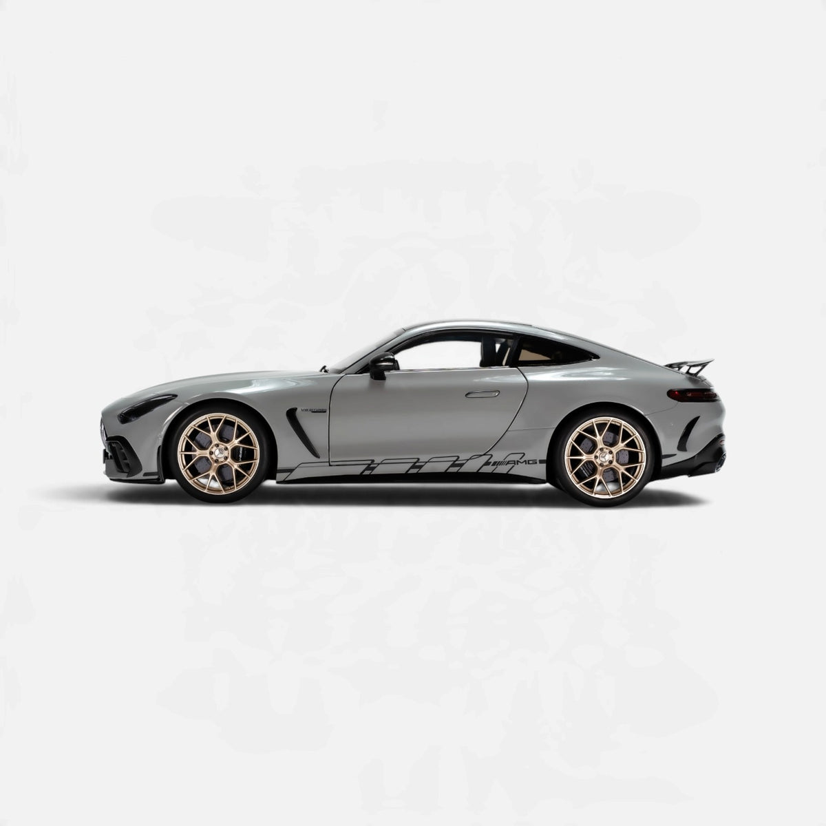 Mercedes-AMG GT 63 PRO