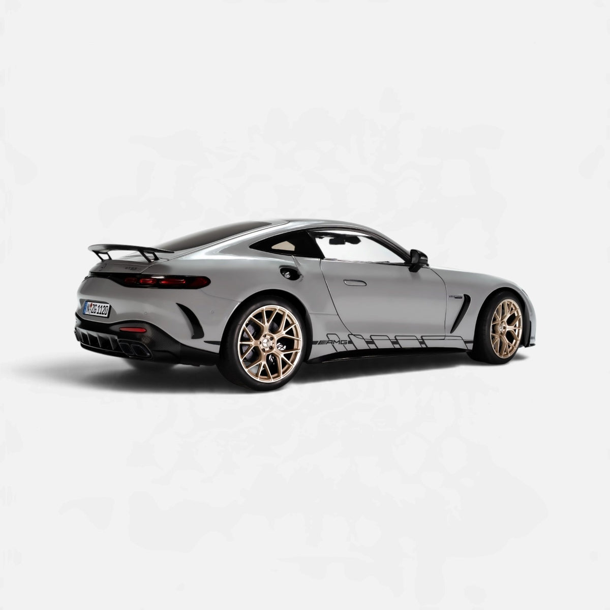 Mercedes-AMG GT 63 PRO