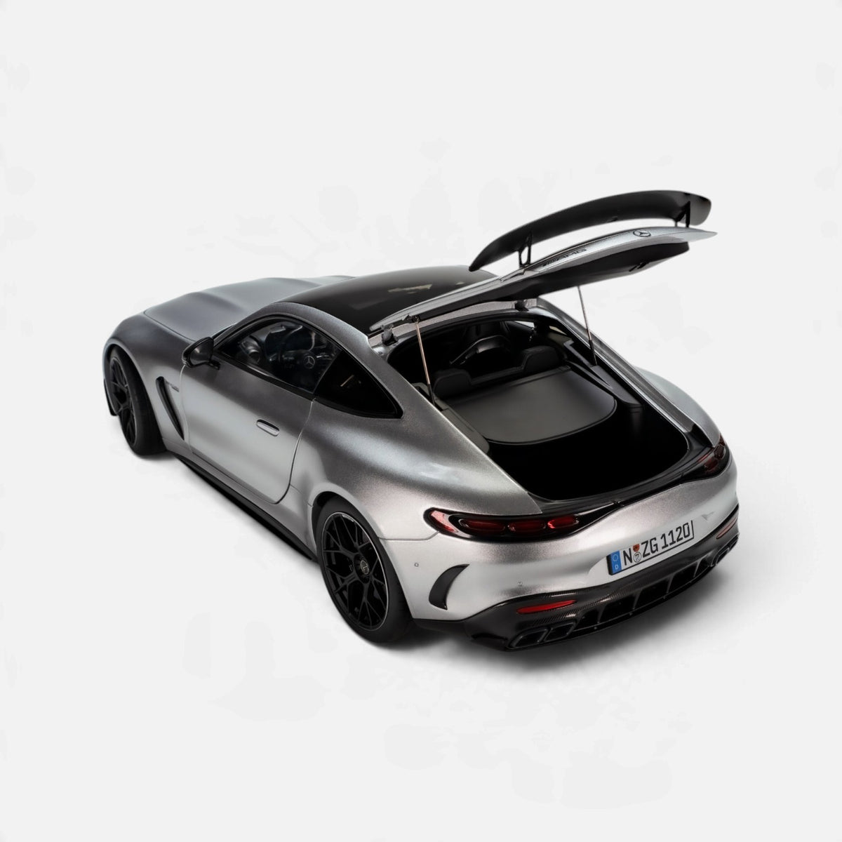 Mercedes-AMG GT 63 PRO