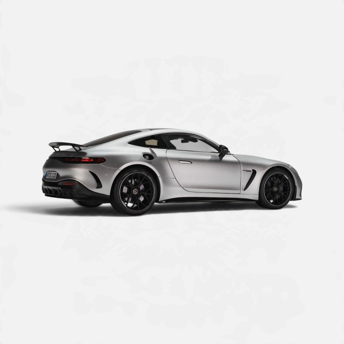 Mercedes-AMG GT 63 PRO