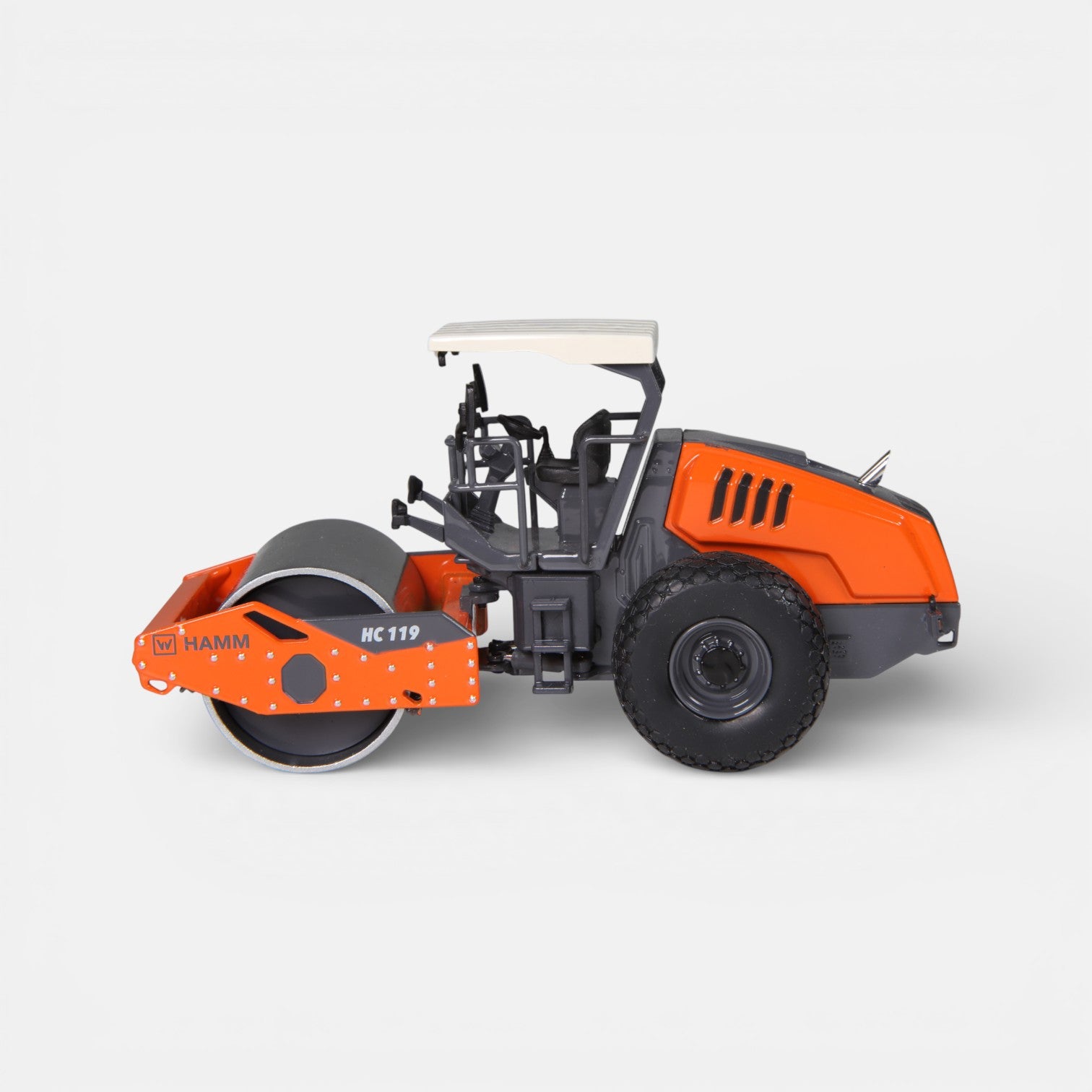 Hamm HC119 Roller - Articulated Design & Functionality