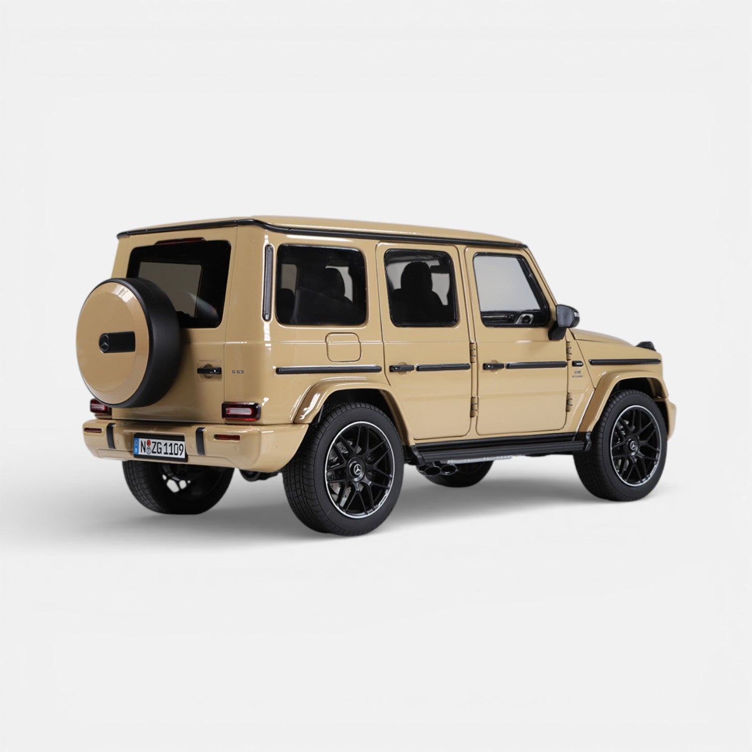Mercedes-AMG G 63 4x4² W465 – 1:18 Scale Model | NZG