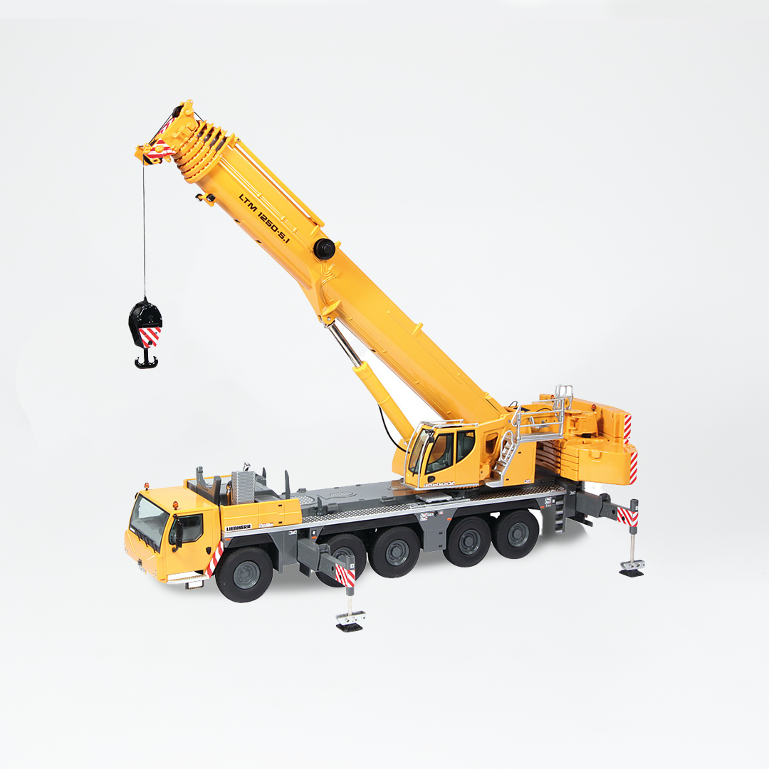 LIEBHERR LTM1250-5.1.