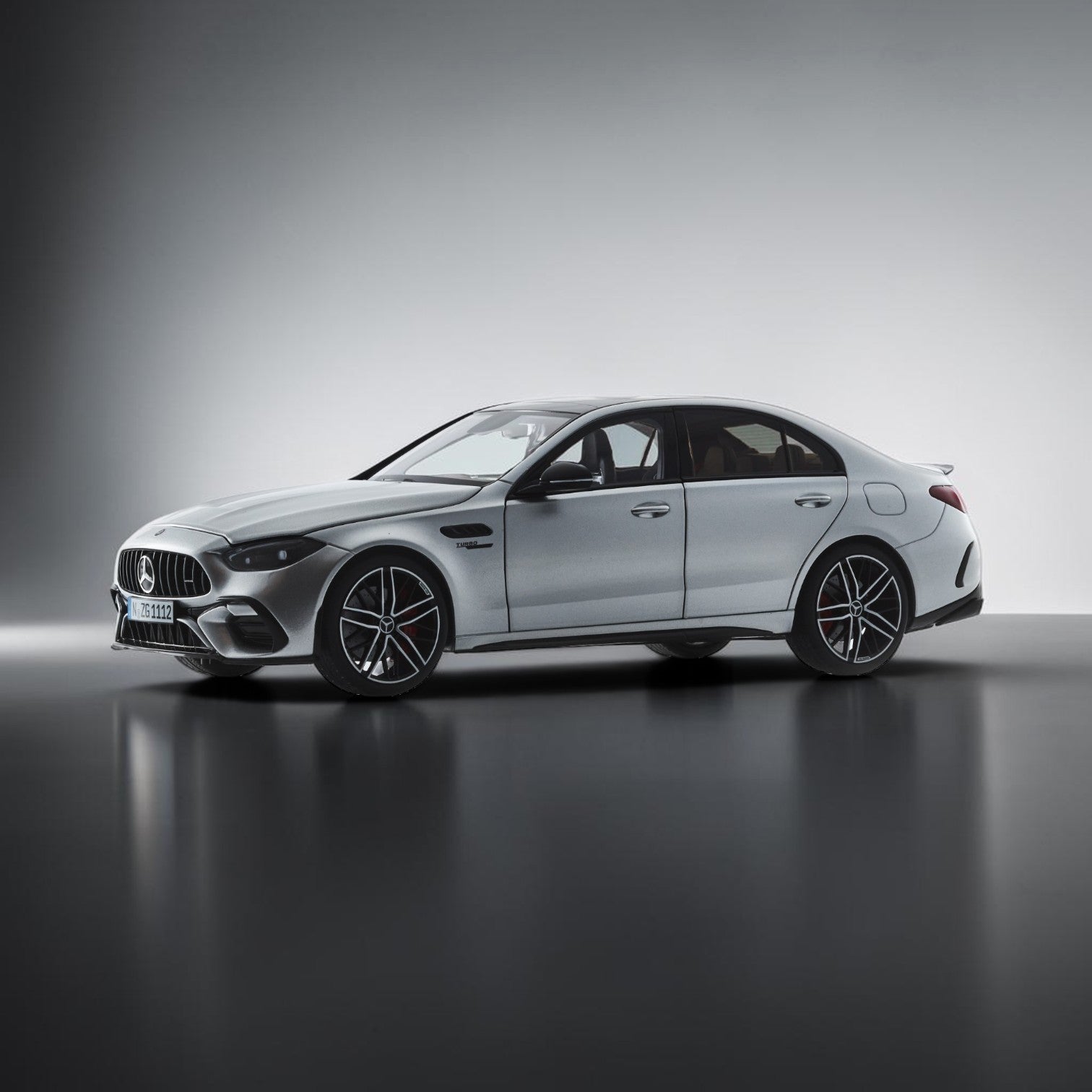 Mercedes-AMG C 63 S E Performance