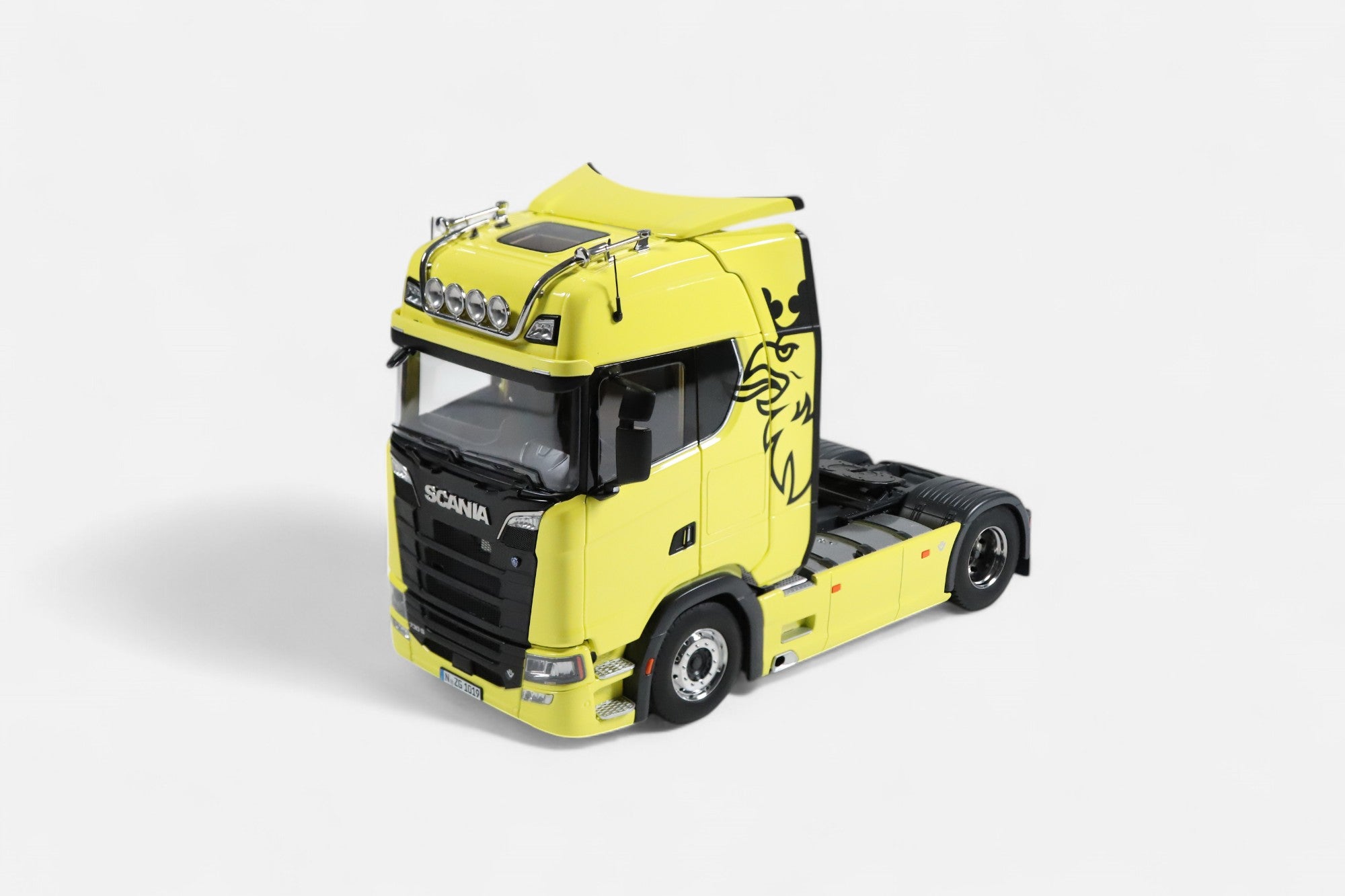 Scania V8 730S 4x2 grau mit Vabis-Logo