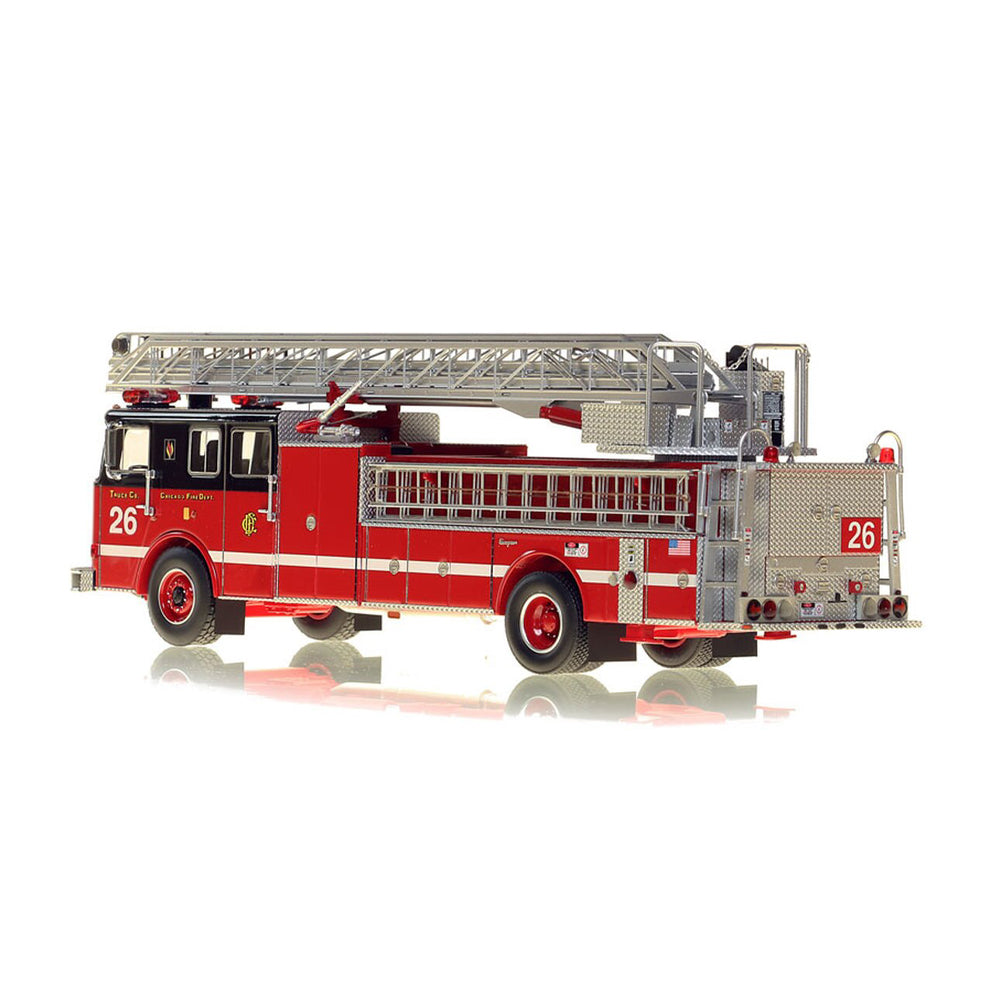 Chicago Fire Department Truck 26 - 1995 Seagrave 100' Ladder