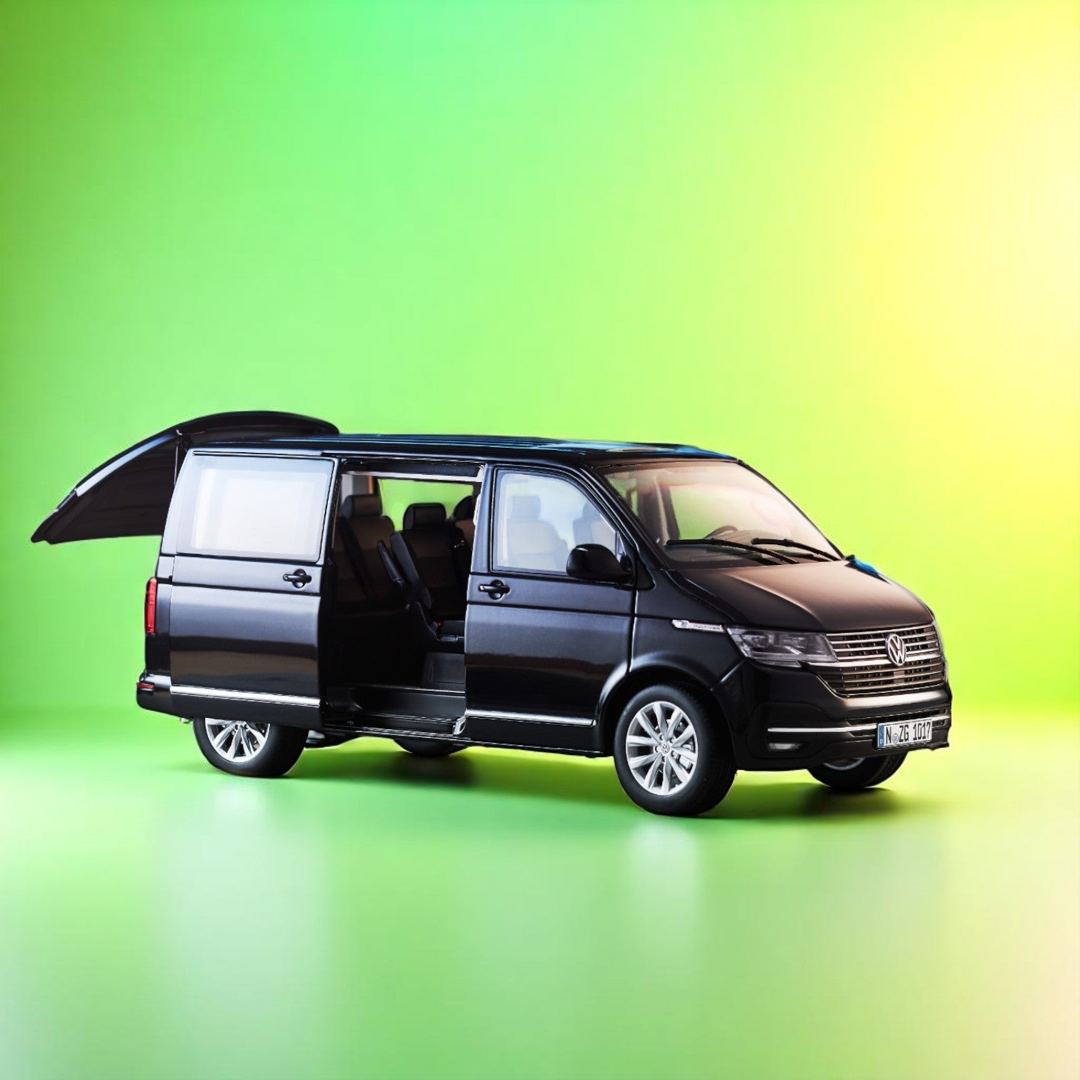 VW Multivan Highline schwarz - Main Image