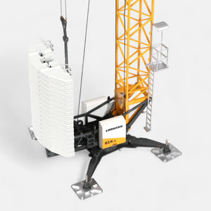 Liebherr 81K.1 crane.