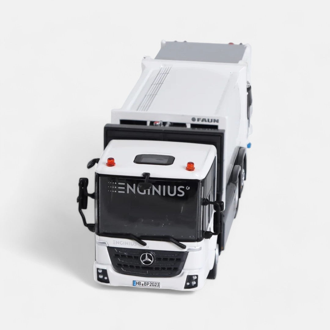 Mercedes-Benz Econic / Faun Variopress Enginius Bluepower with alternative drive.