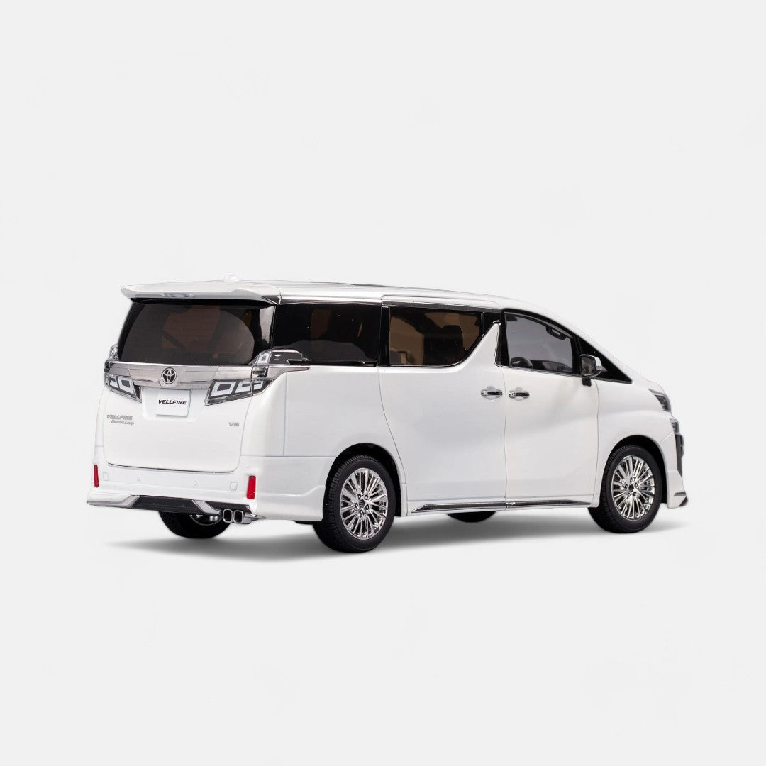 Toyota Vellfire.